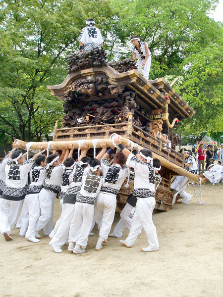 2011/08/01 11:27 野里公園で四町手打ちに備えます