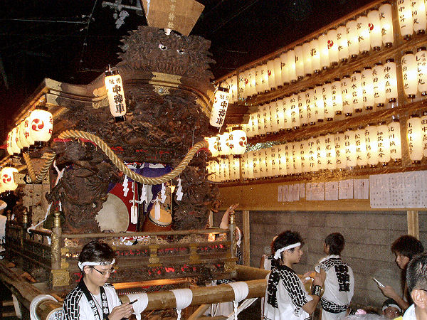 2011/08/01 20:00 休憩時間にメールのチェック(^_^)