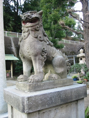 hisakuni_r.jpg (162264 バイト)