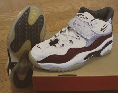 Air Zoom Turf BBX  Maroon