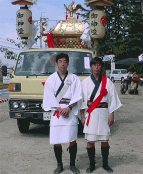 総宰領(赤襷)副宰領(白襷)の服装